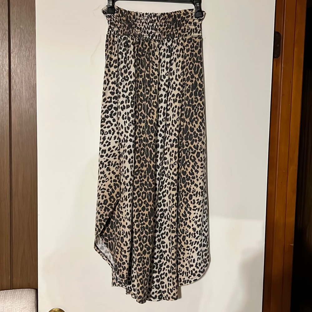 EESOME Beige Leopard Print Waffle Knit Maxi Skirt With Side Slits